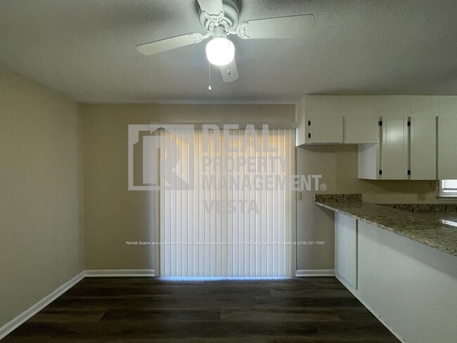 Photo - 102 Trippi Terrace