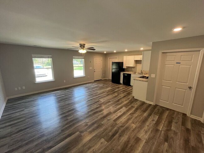 Photo - 1318 Ely Rd Unit C