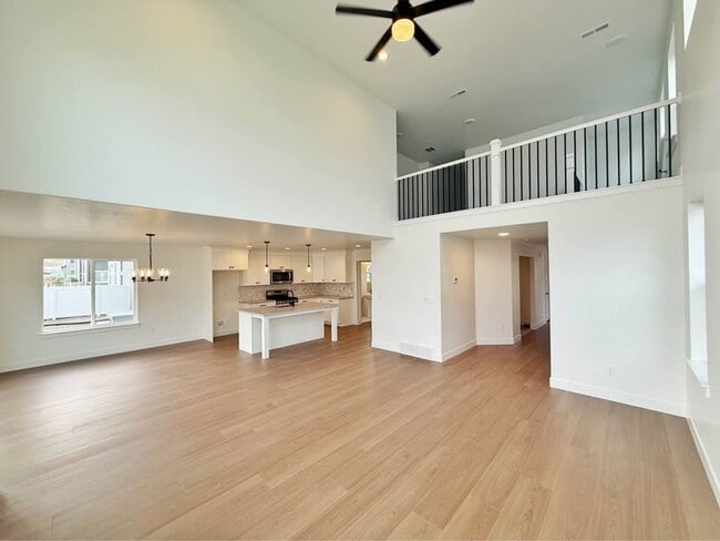 Photo - 3759 950 N Unidad 3759 W 950 N - Whole Home