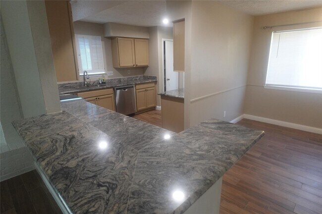 Photo - 3351 Deermoss Dr
