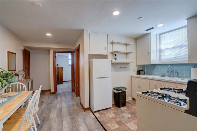 Photo - 2632 Stevens St Unit #5