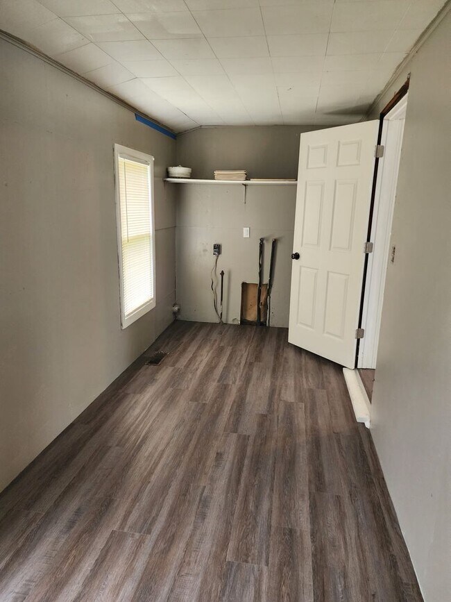 Photo - 646-648 Columbus Street Unidad 646 Columbus Street