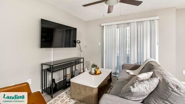 Photo - 934 Garden Walk Blvd Apartamento Unidad 1313.1406875