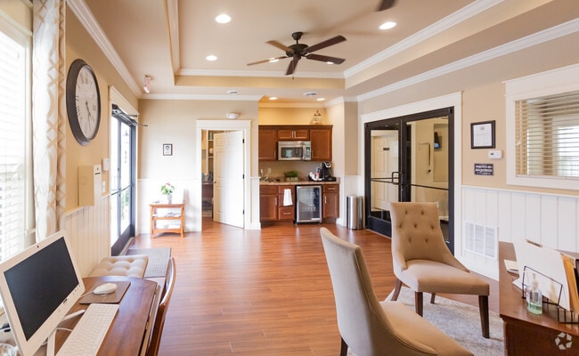 Photo - Canyon and Knox Landing Apartments