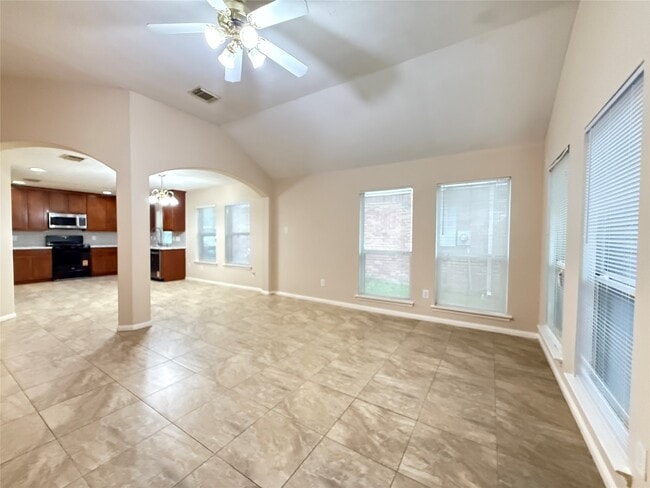 Building Photo - 12811 Mills Breeze Dr