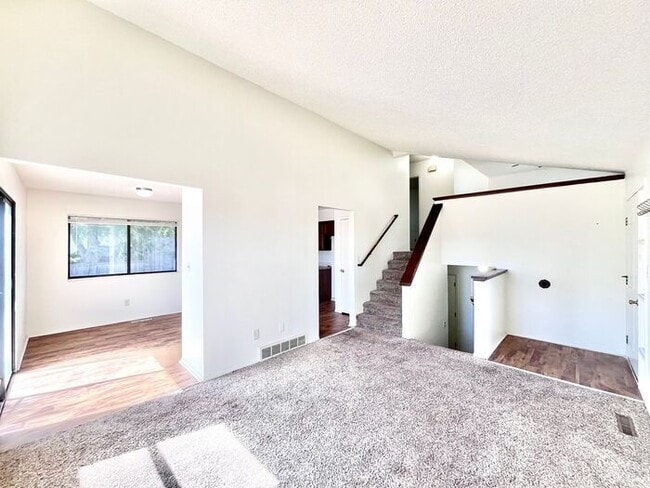 Building Photo - 3 Bedroom Home in SW Loveland!