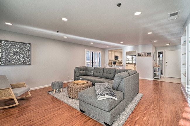 Photo - 222 Palmetto Ave Unit ID1304929P