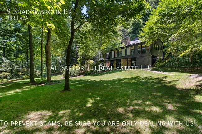 Photo - 9 Shadowbrook Dr