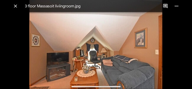 Photo - 468 Massasoit Rd Unidad 3