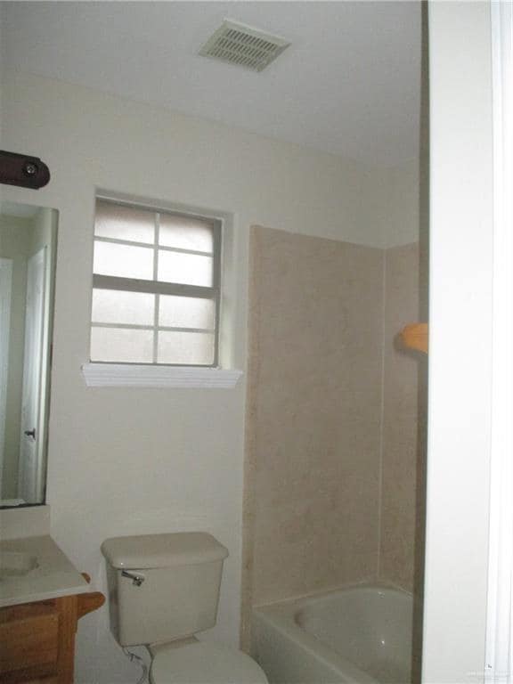 Photo - 11 West Dr Unit C
