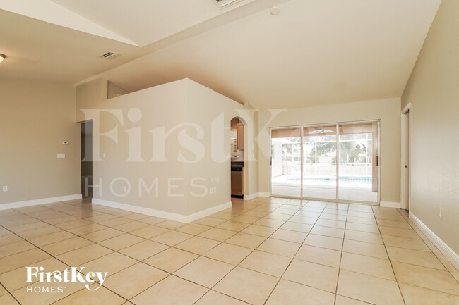 Photo - 4129 Jacaranda Pkwy W