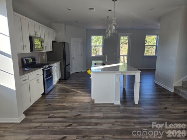 Photo - 6997 Waterstone Dr