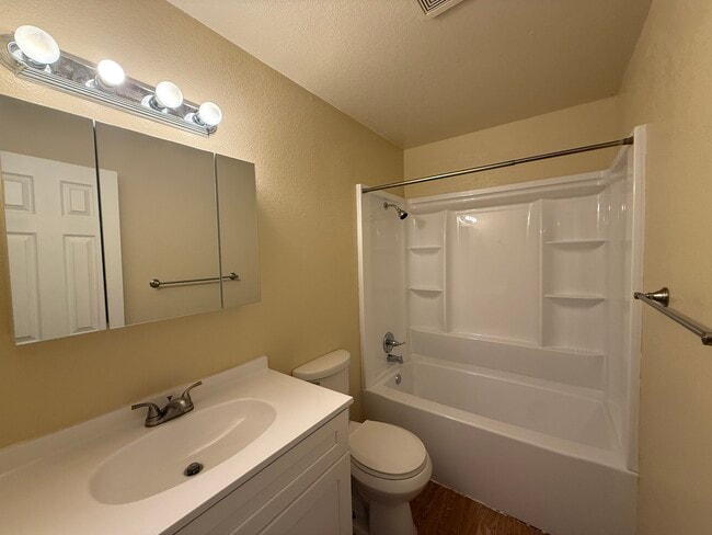 Photo - 3248 Rood Ct Unit 3