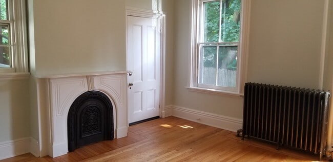 Photo - 11 N Clover St Unidad 1