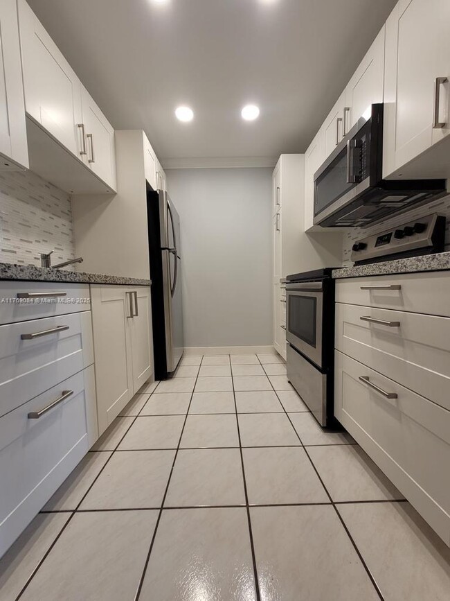 Photo - 13355 SW 9th Ct Condo Unit 208H