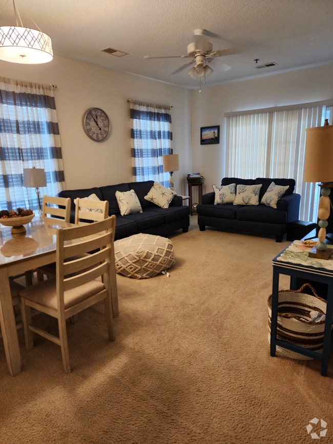 Building Photo - 2090 Cross Gate Blvd Unit 20 Rental