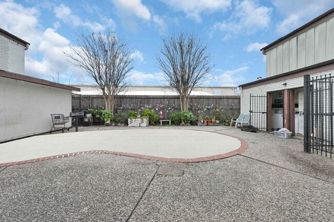 Photo - Make this charming studio your new home! Unidad 15