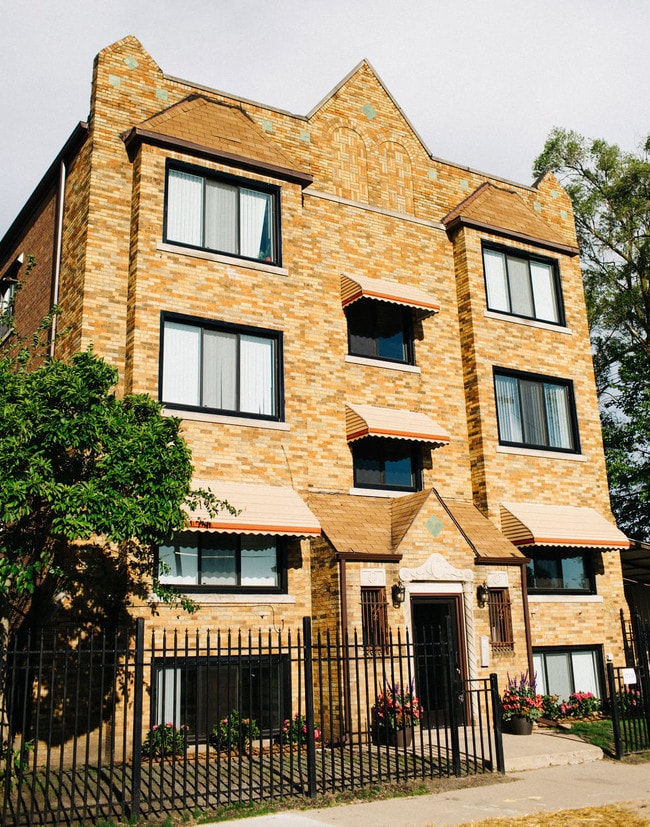 Birchcrest Apartments