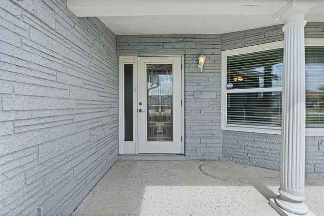 Photo - 710 116th Ave