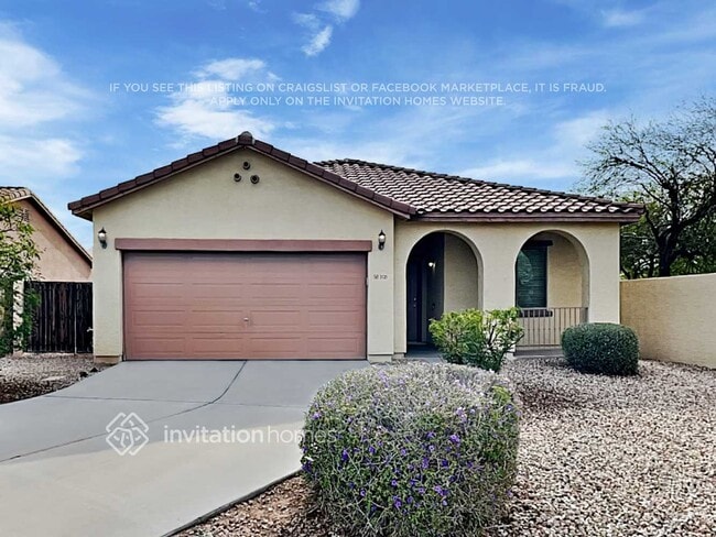 Building Photo - 3121 S 74th Dr Rental