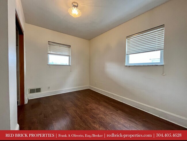 Photo - 912 Gaston Ave