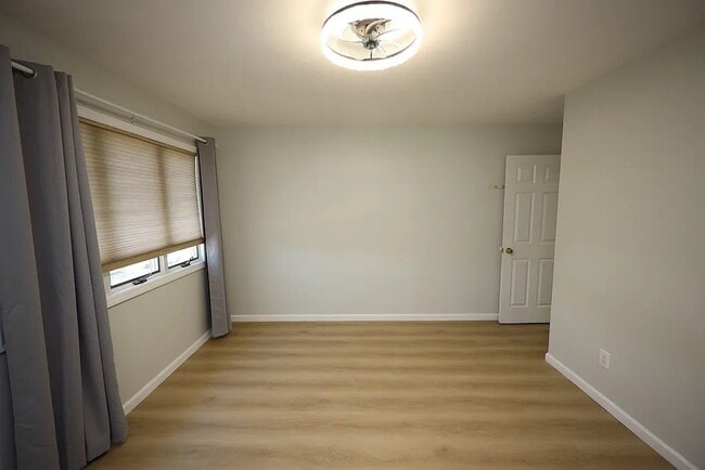 Photo - 178 Spratt Ave
