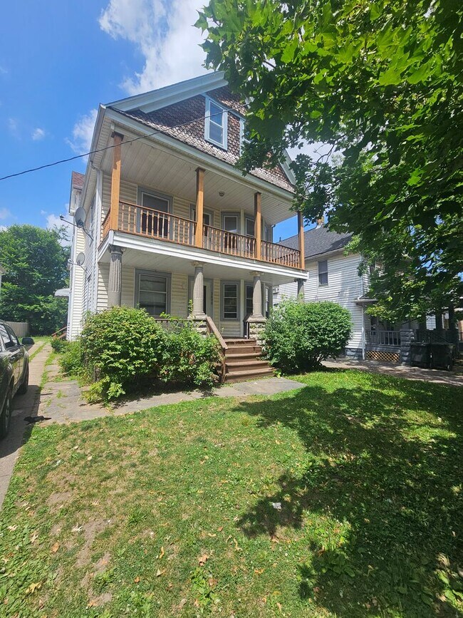 3690 E 57th St Unit 3690 E 57th St UP