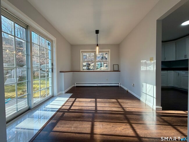 Photo - 154 E Main St Unit A