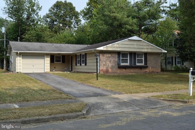 Building Photo - 4405 Manor Hall Ln Rental