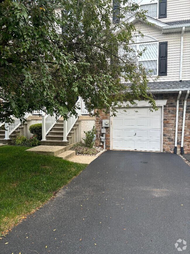 PetFriendly Townhomes for Rent in Upper Merion PA 3 Townhomes
