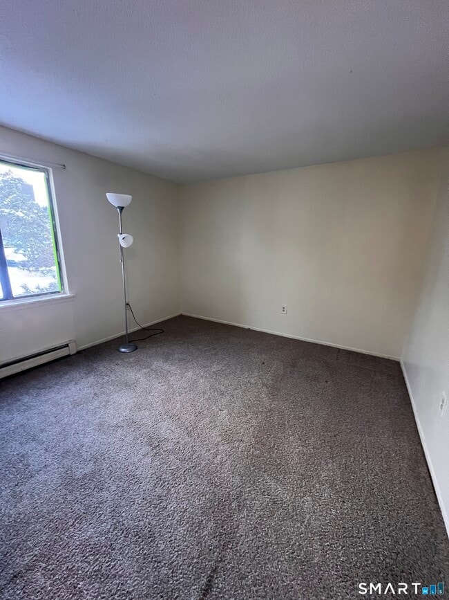 Photo - 131 Burgundy Hill Ln Unit 131