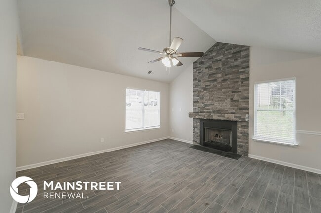 Photo - 430 Cedarcroft Dr