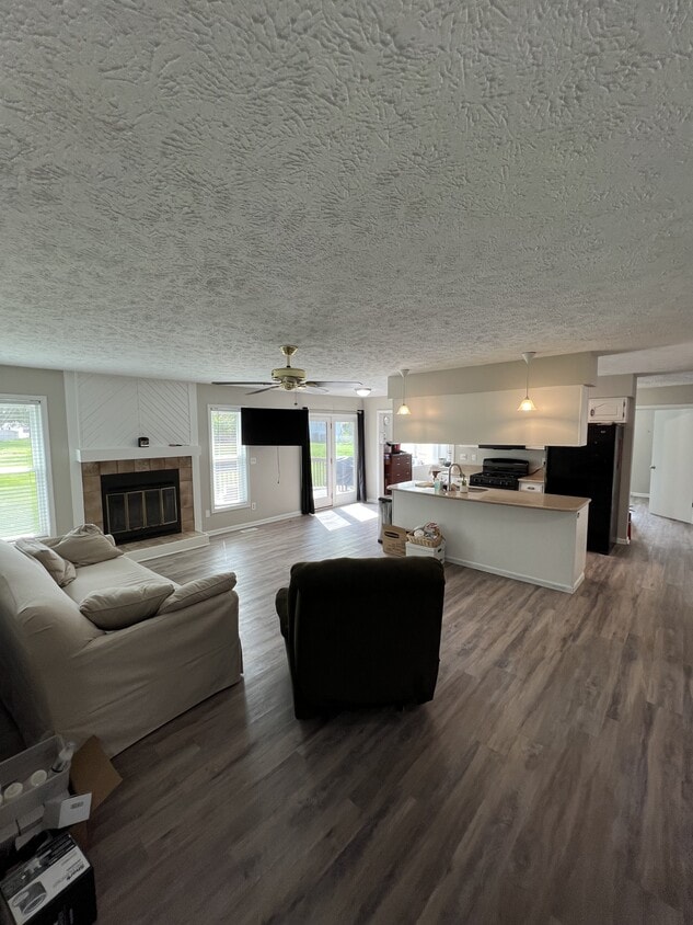 Photo - 15867 Wood Rd (Lansing, MI)
