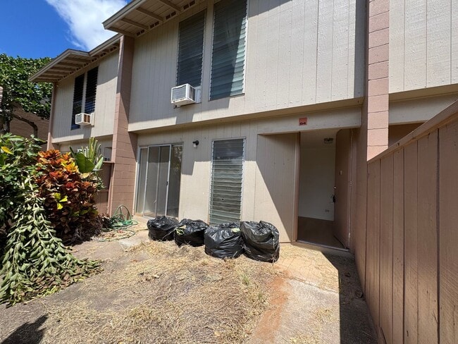 Building Photo - Makakilo Gardens 2 Unit #64 Rental
