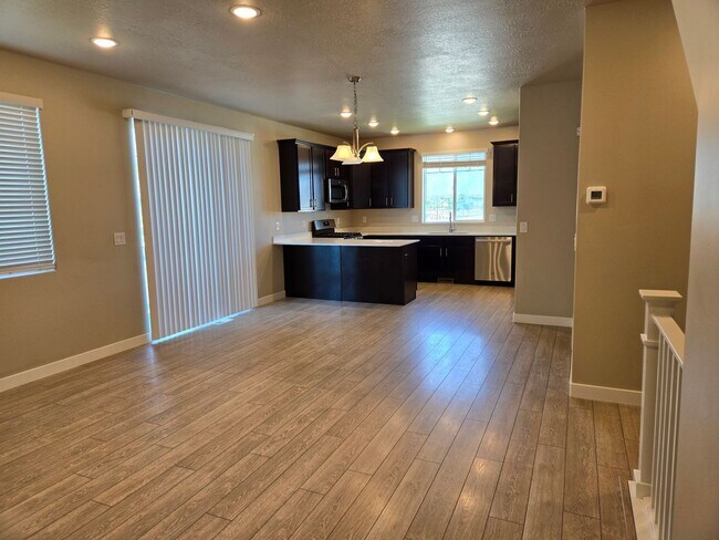 Photo - 2422 N Penstemon Wy