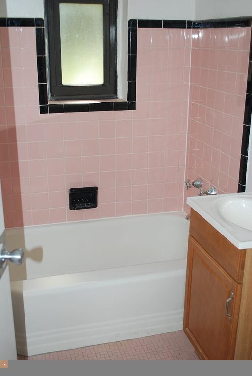 Photo - 1360 W Touhy Ave Unidad 504