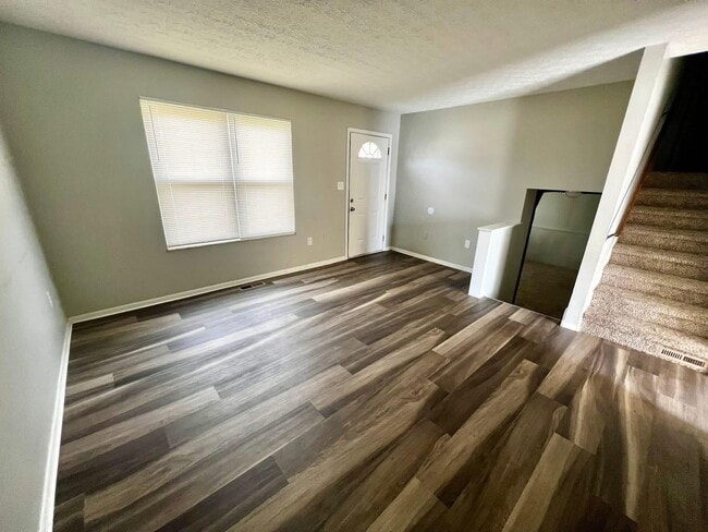 Photo - 1597 Rock Creek Dr