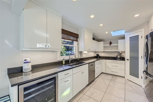 Photo - 6202 38th Ave NE