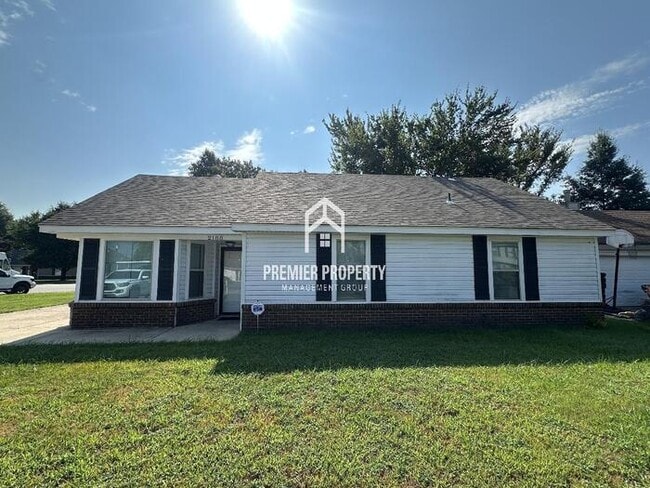 Building Photo - 2188 Longlane Dr Rental
