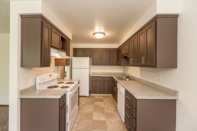 Mount Mary Circle Apartments