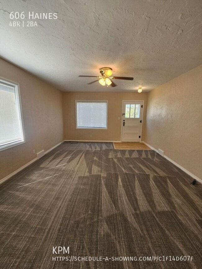 Photo - 606 Haines-