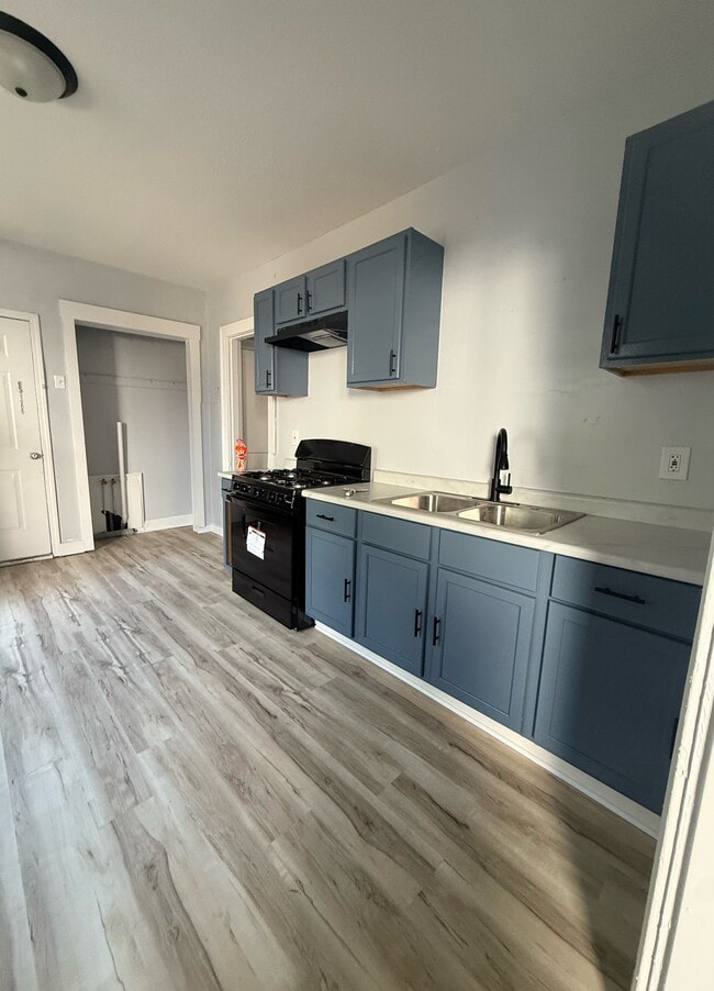 Building Photo - 414 N Wayne Ave Unit 1 Rental