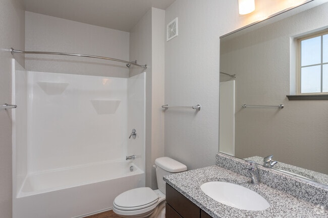 2BR, 2BA - 1,209SF