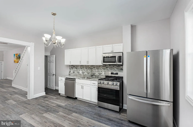Photo - 428 N Lakewood Ave Townhome