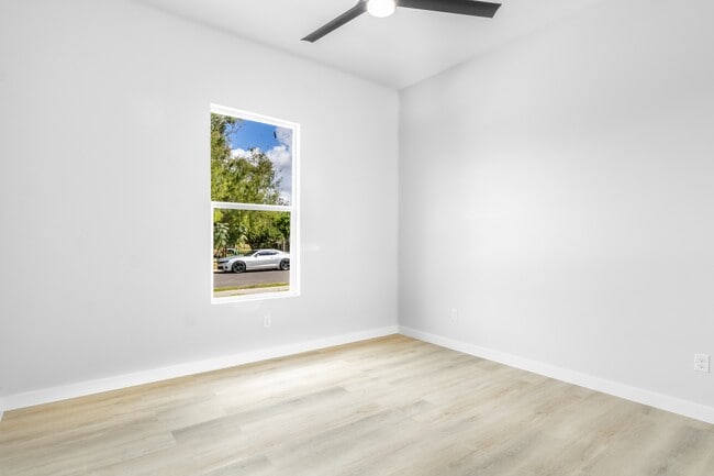 Photo - 5312 W Northwood St