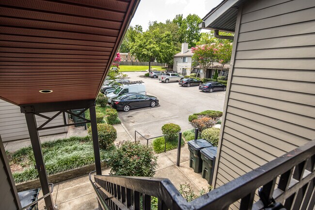 Photo - 1843 Fernspring Cove