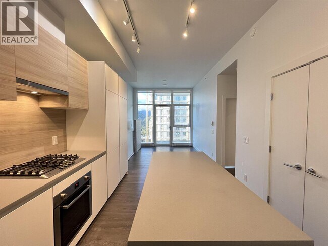 Photo - 652 Whiting Way Unit 2807