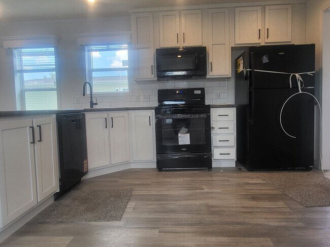 Photo - 43 Partridge Ln
