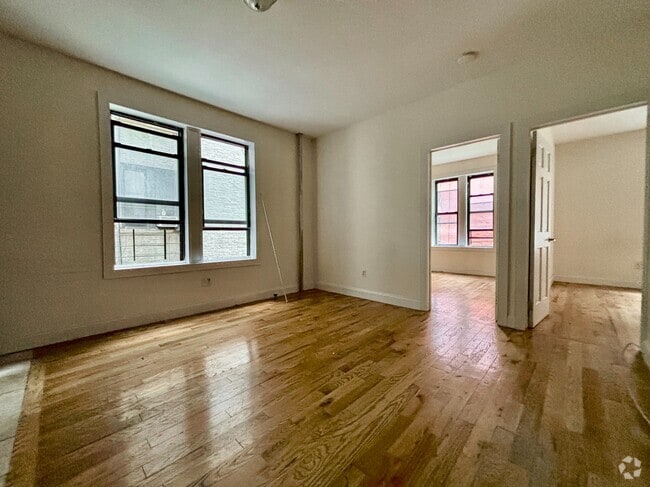 Building Photo - 1 Arden St Rental