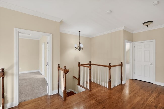 Photo - 2979 Gateland Square